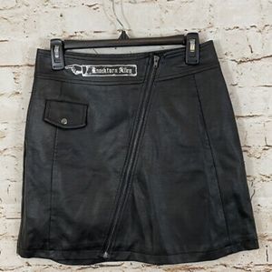 NWOT Harry Potter Knockturn Alley Faux Leather Skirt - Size MD